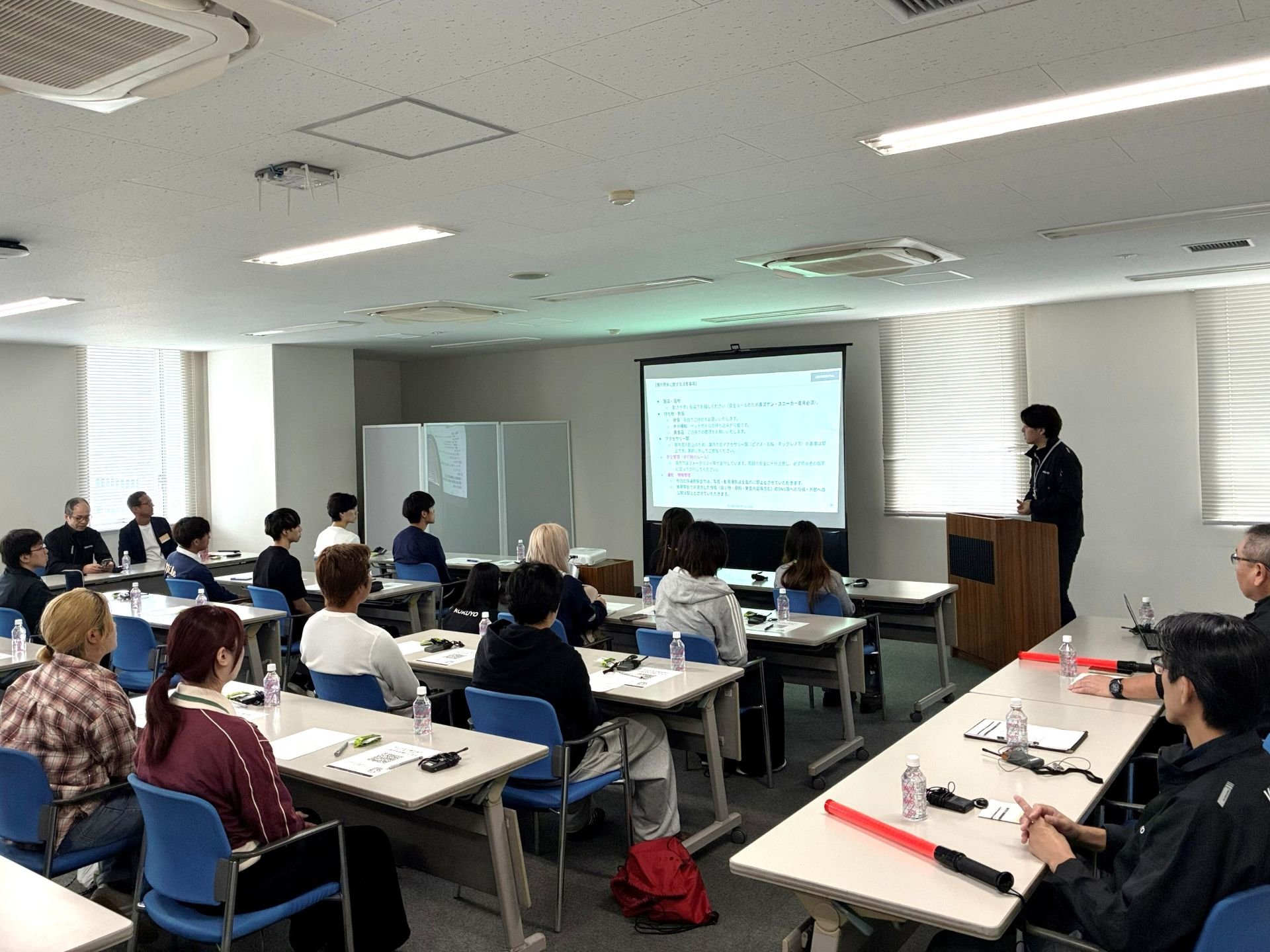 キックオフでの説明の様子
